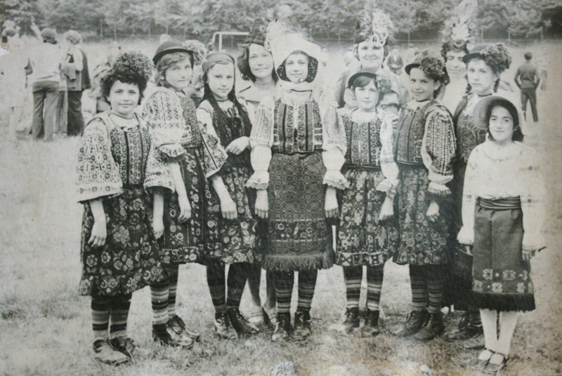 Revista Satul - Anul II, nr. 4, ianuarie-martie 2010: Drăguşul de ieri şi de astăzi, aşa cum este văzut de săteni