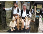 A sculptor of traditional life