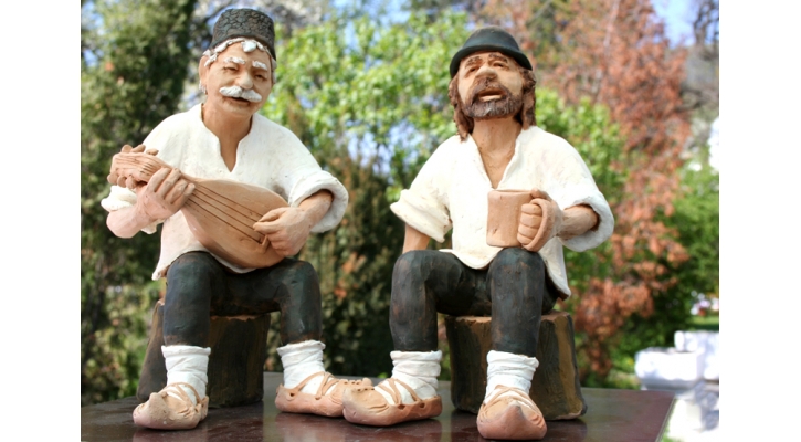 A sculptor of traditional life